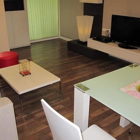 The Room @Sukhumvit79 Bangkok Eksteriør bilde