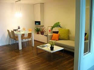 The Room @Sukhumvit79 Bangkok Eksteriør bilde