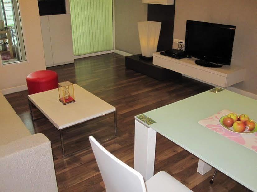 The Room @Sukhumvit79 Bangkok Eksteriør bilde